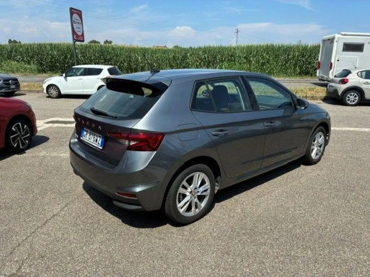 Skoda Fabia usata a Milano (4)