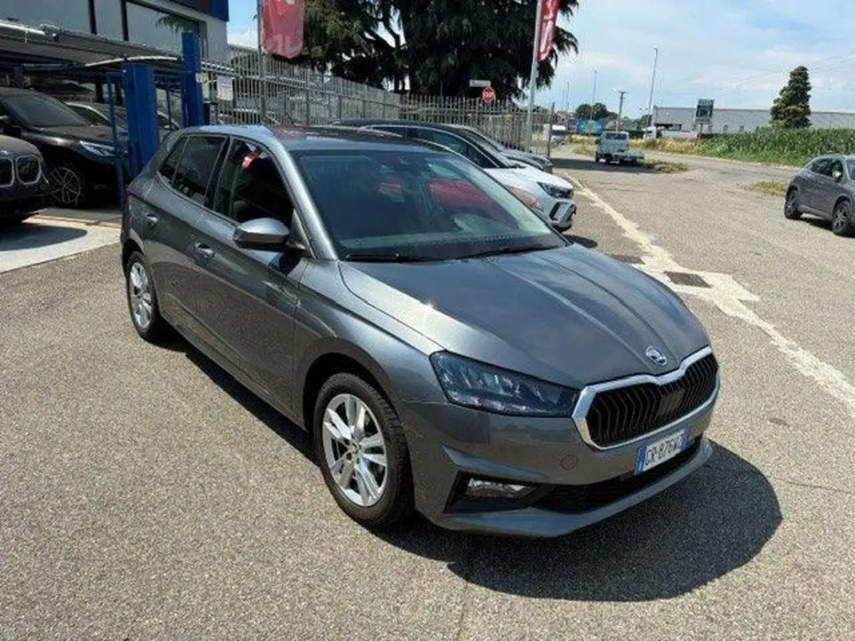 Skoda Fabia usata a Milano (5)