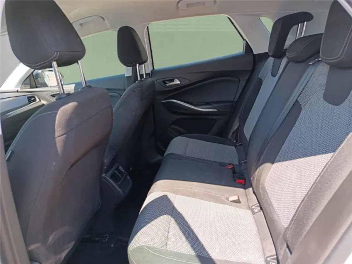 Opel Grandland usata a Bari (20)