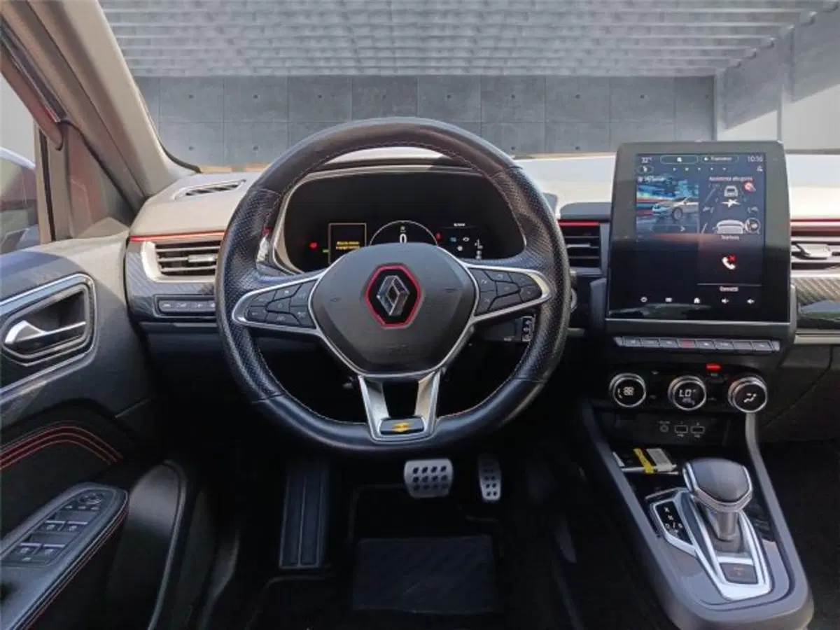 Renault Arkana usata a Bari (12)