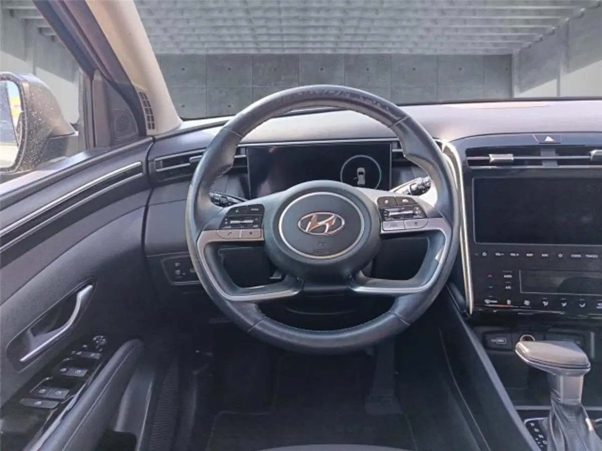 Hyundai Tucson usata a Bari (13)