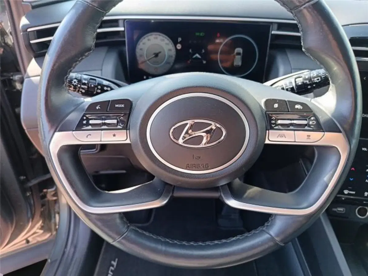 Hyundai Tucson usata a Bari (14)