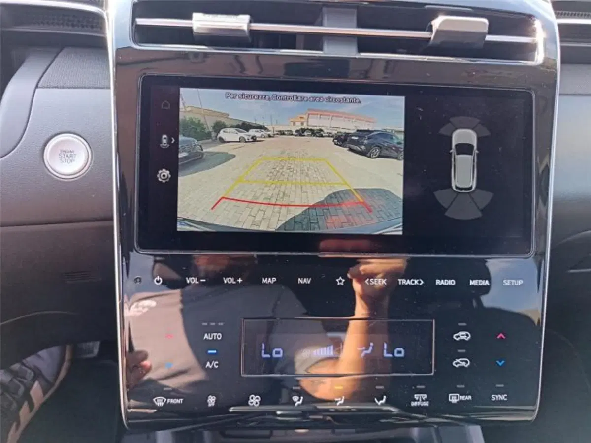 Hyundai Tucson usata a Bari (18)