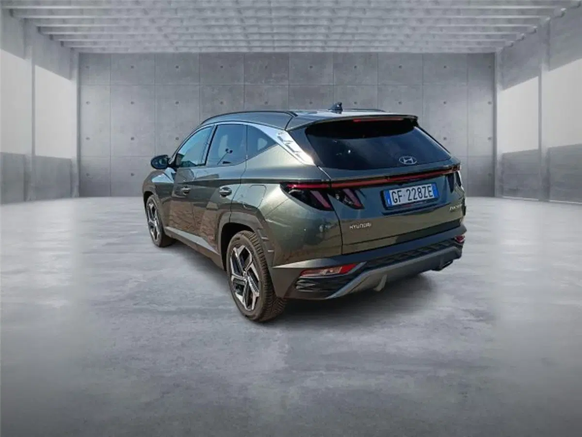 Hyundai Tucson usata a Bari (4)