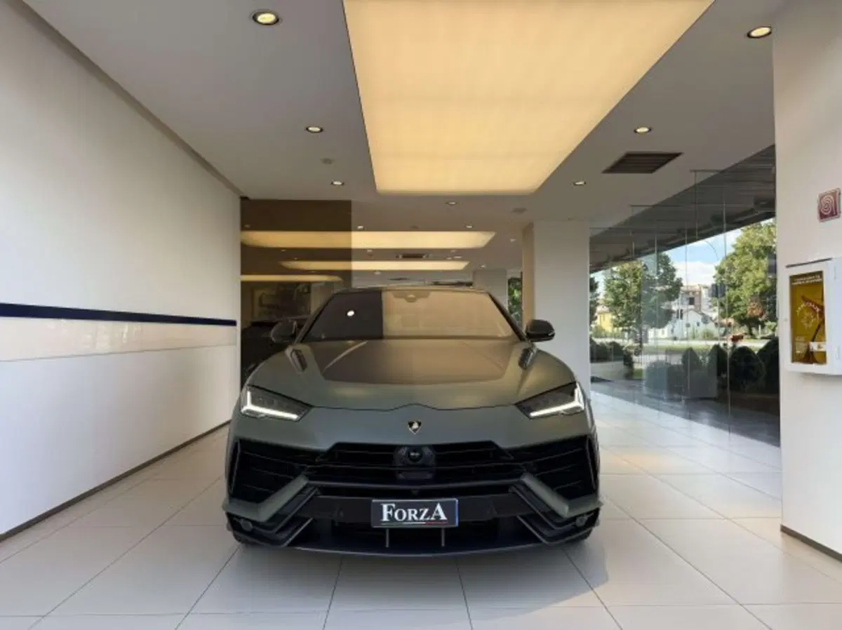Lamborghini Urus usata a Torino (2)