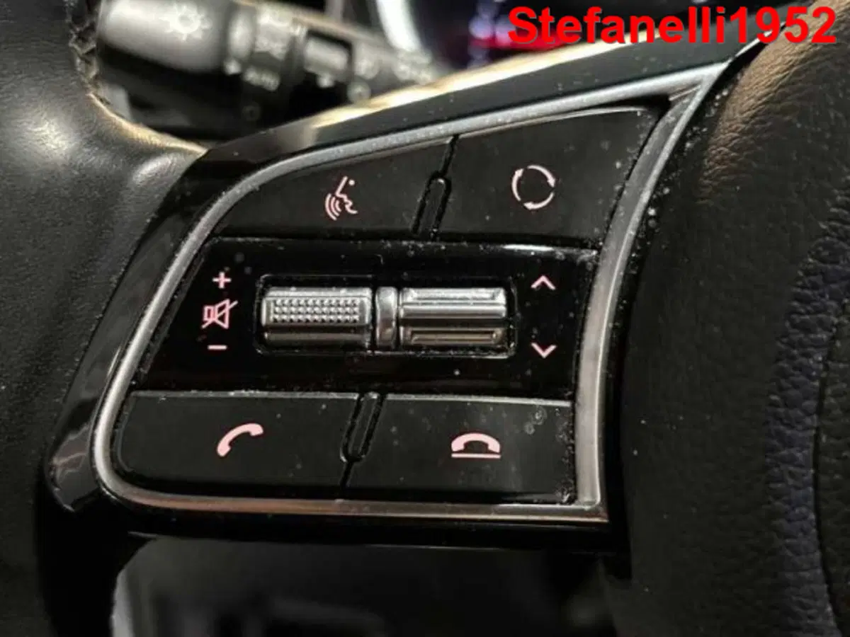 Kia Ceed usata a Bologna (20)