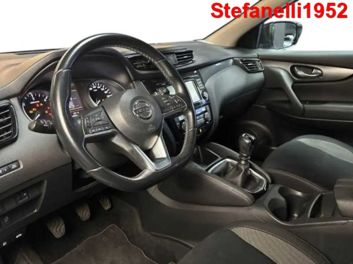 Nissan Qashqai usata a Bologna (11)