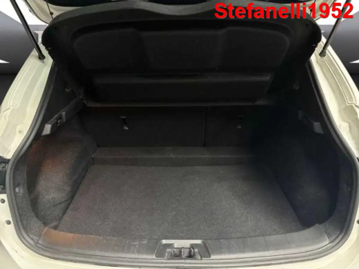 Nissan Qashqai usata a Bologna (7)