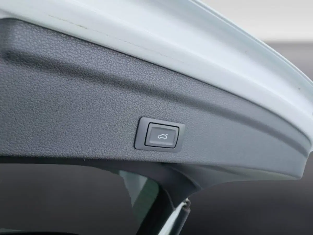 Audi Q3 Sportback usata a Teramo (13)