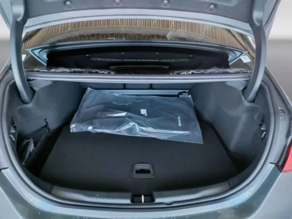 Mercedes-Benz Classe C nuova a Teramo (4)