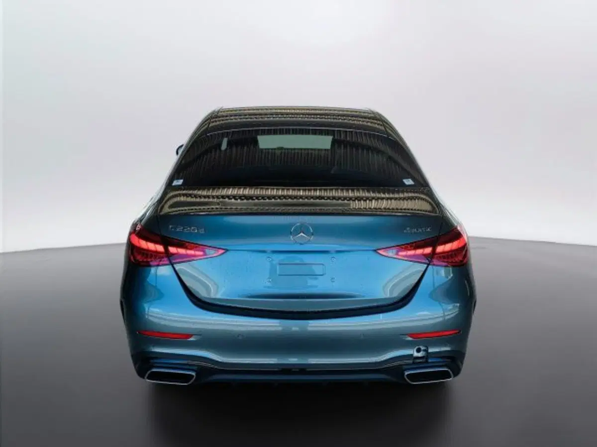 Mercedes-Benz Classe C nuova a Teramo (6)