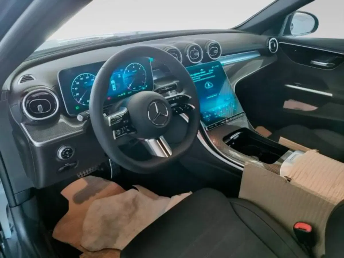 Mercedes-Benz Classe C nuova a Teramo (9)