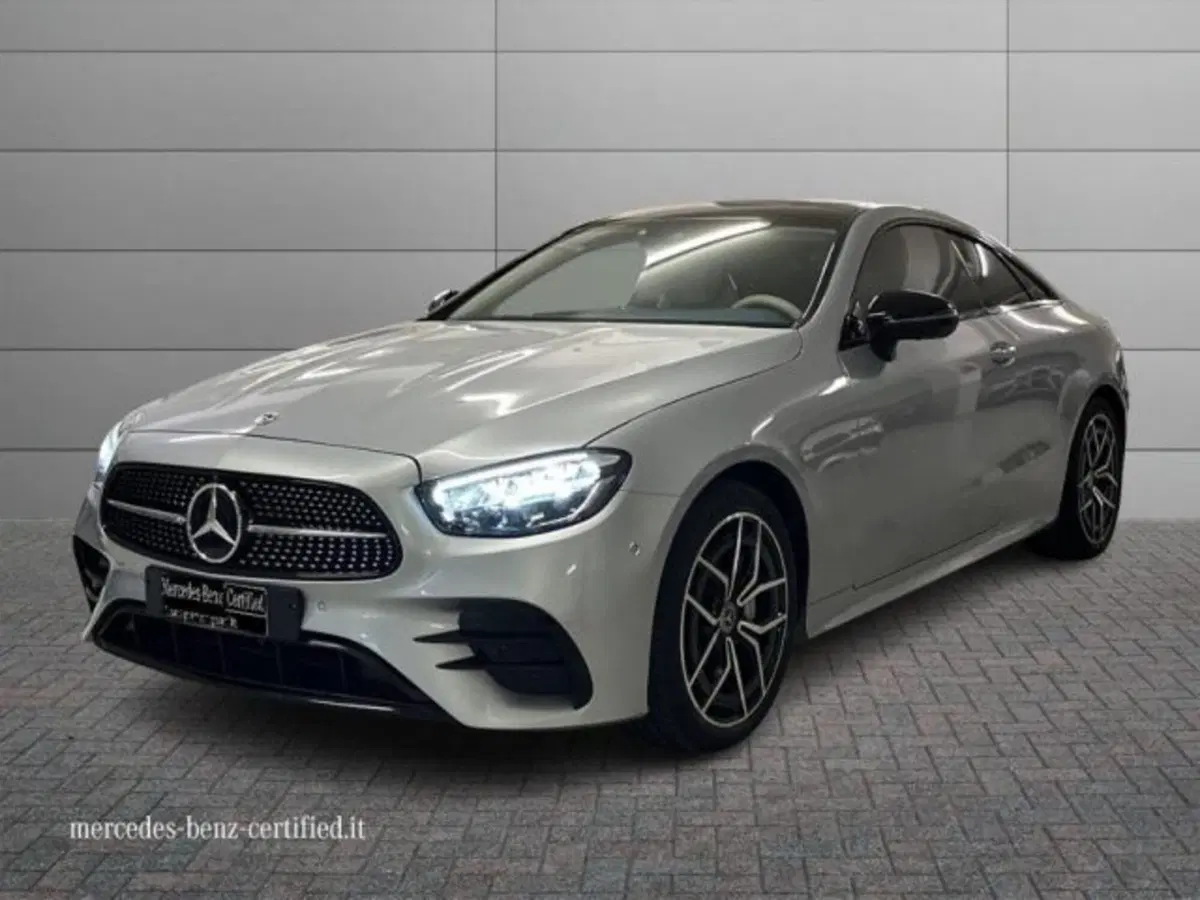 Mercedes-Benz Classe E Coupé usata a Avellino