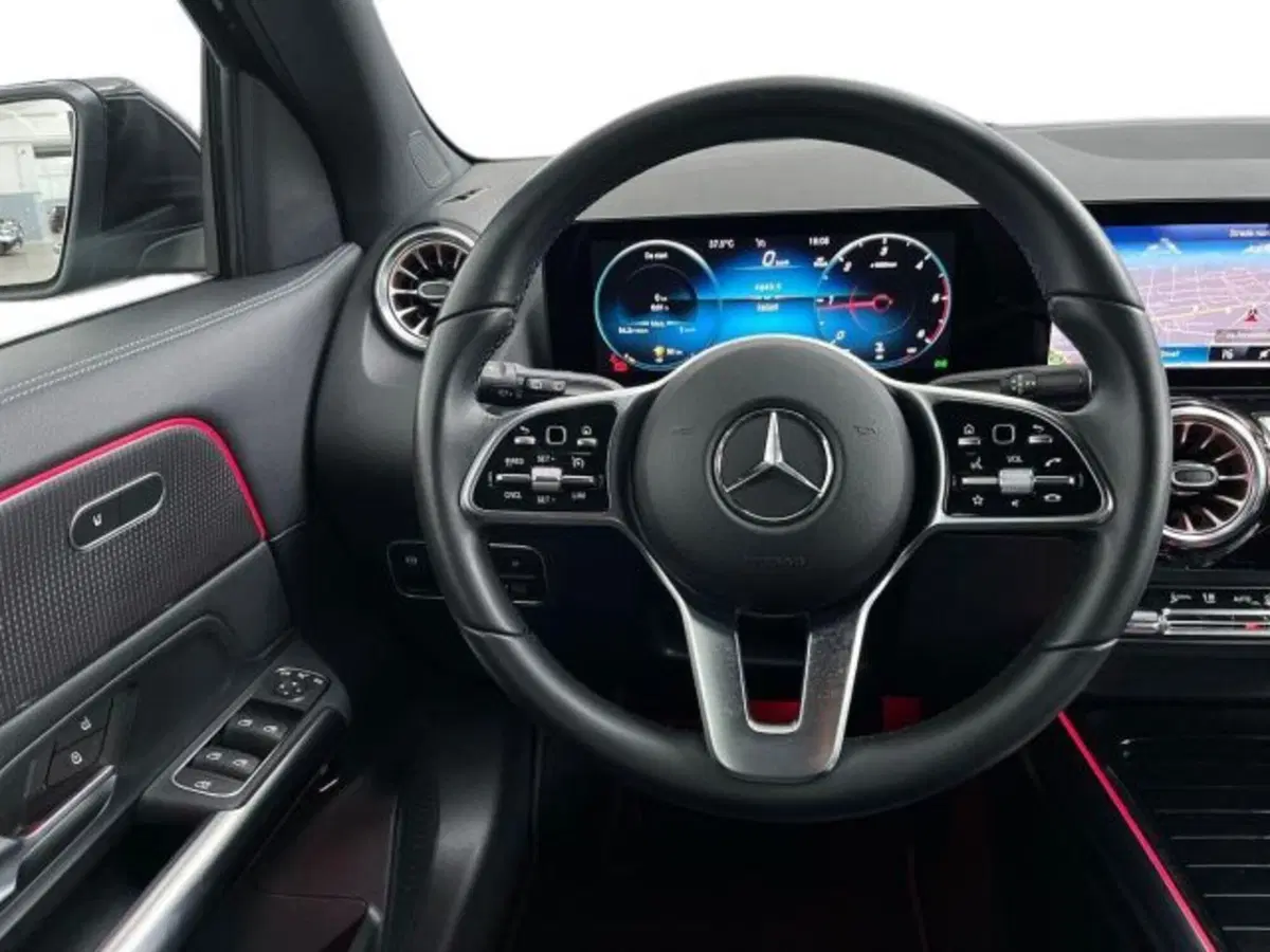 Mercedes-Benz GLA SUV usata a Verona (11)