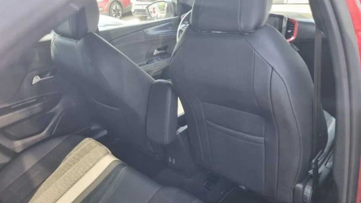Opel Mokka usata a Savona (11)