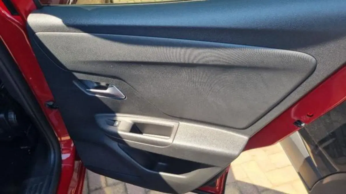 Opel Mokka usata a Savona (12)
