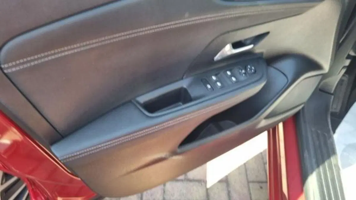 Opel Mokka usata a Savona (20)