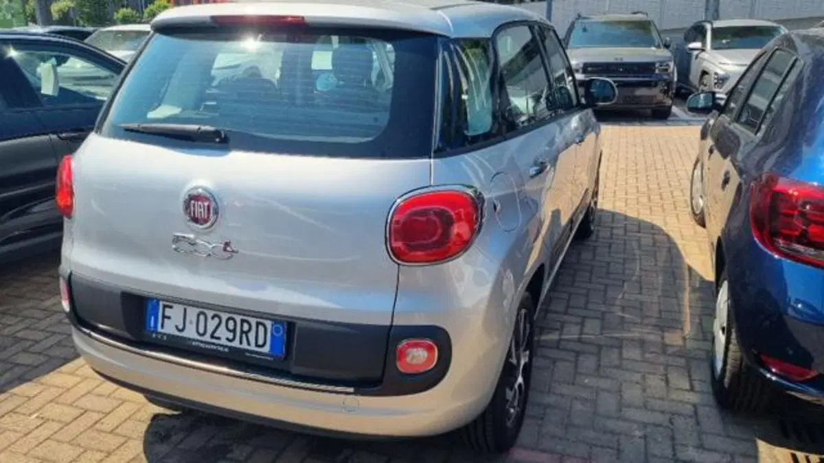 Fiat 500L usata a Savona (14)