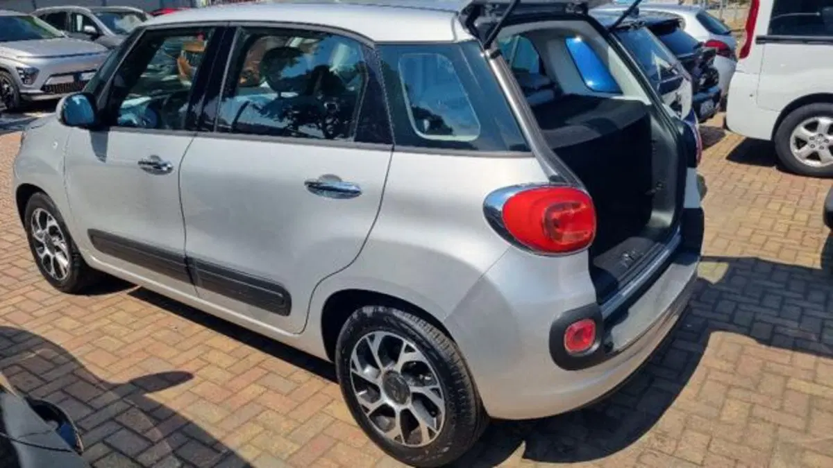Fiat 500L usata a Savona (16)