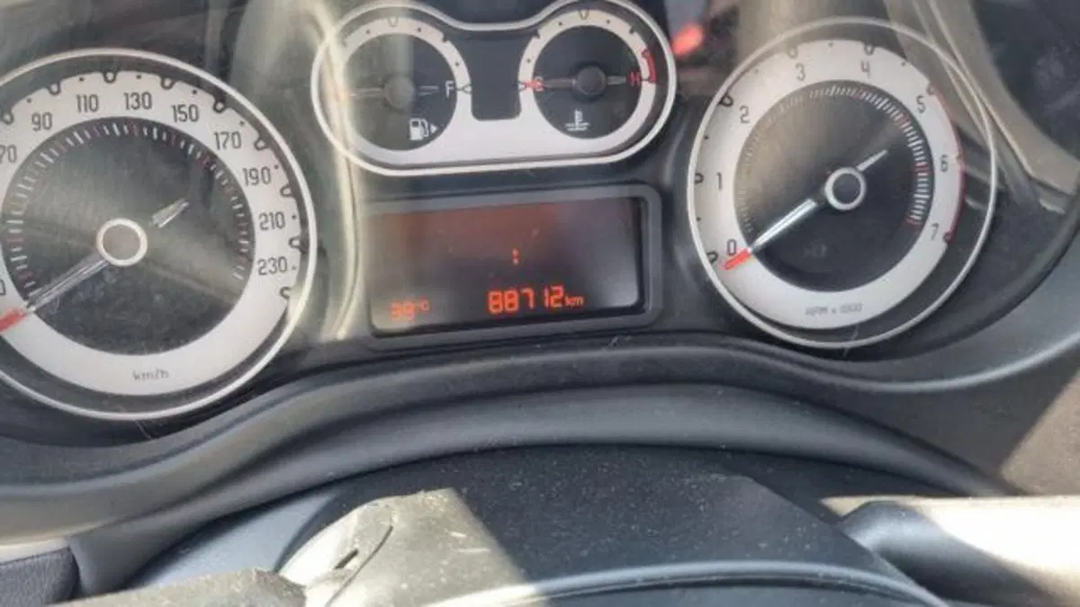 Fiat 500L usata a Savona (20)