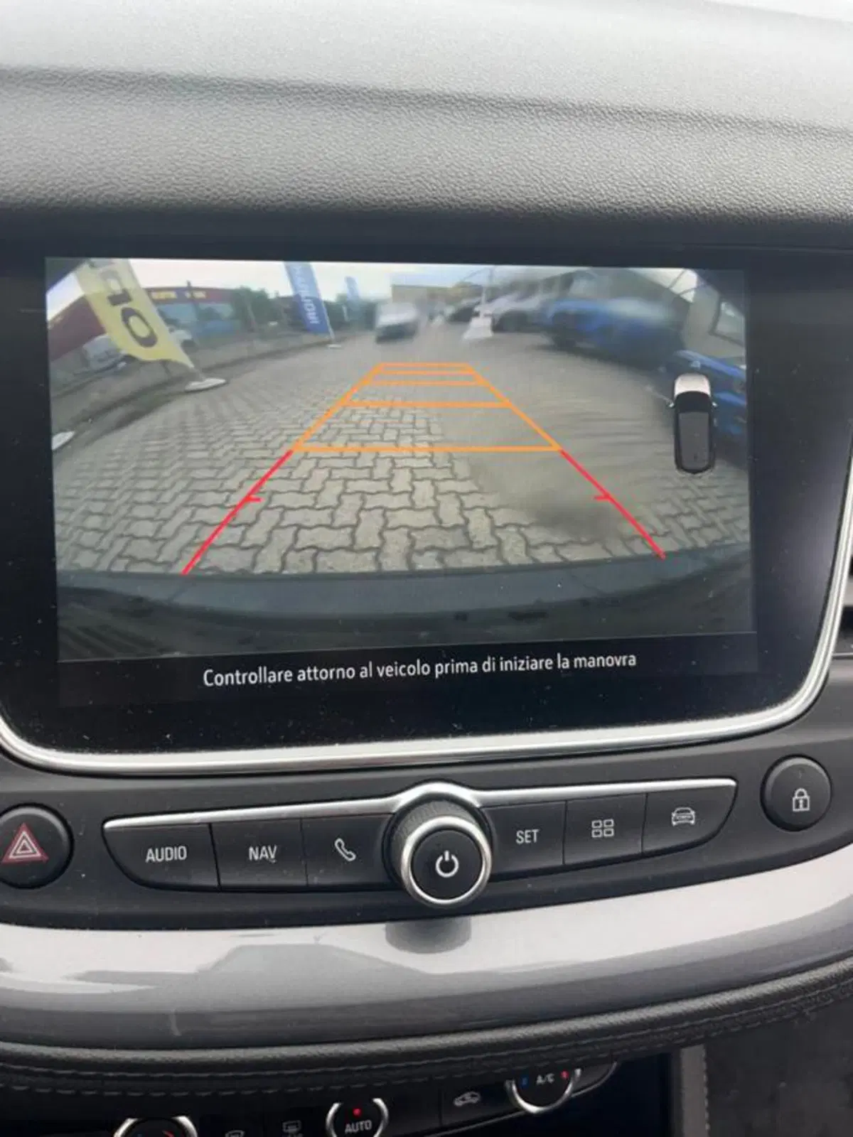 Opel Grandland X usata a Savona (11)
