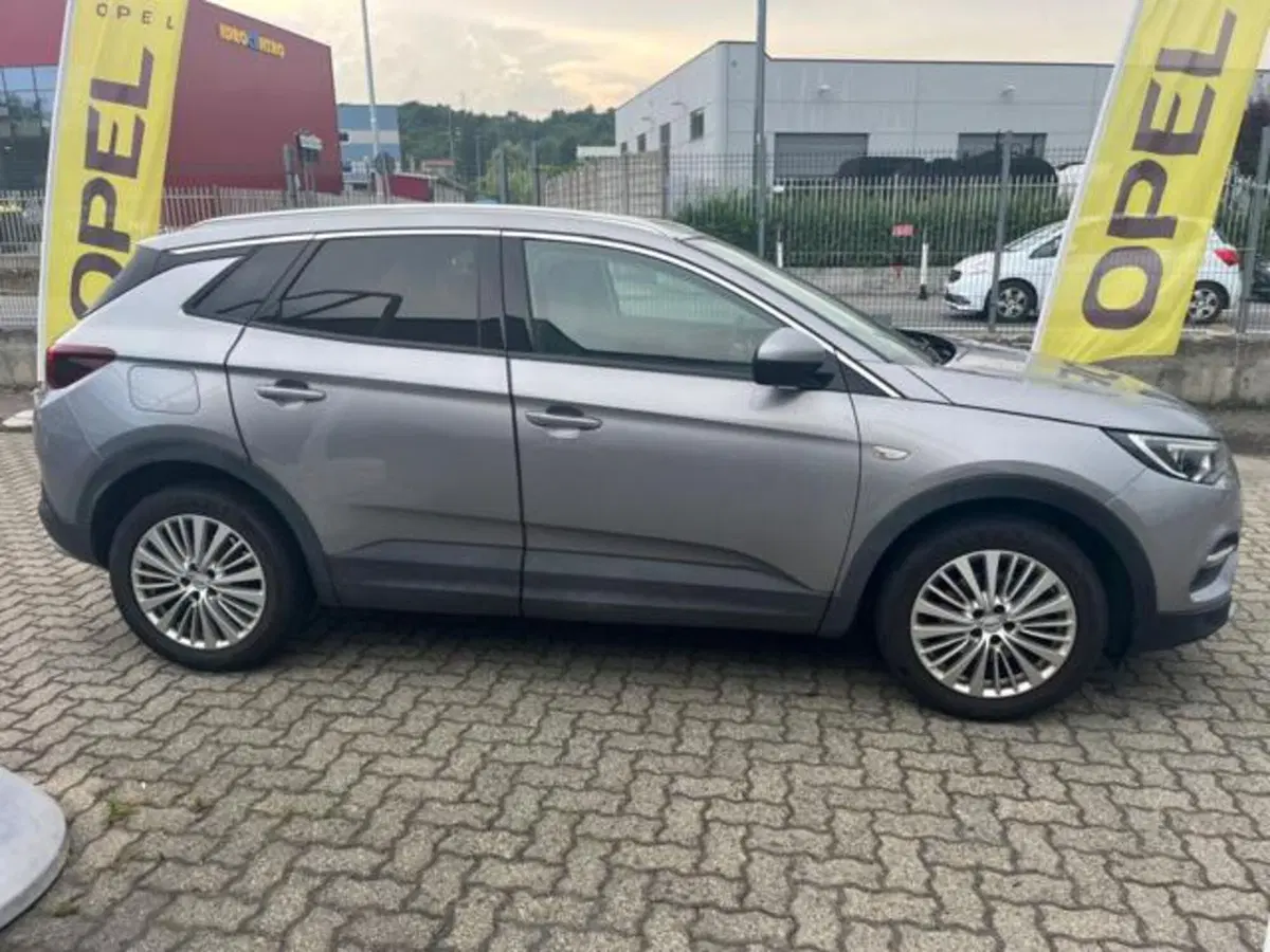 Opel Grandland X usata a Savona (3)