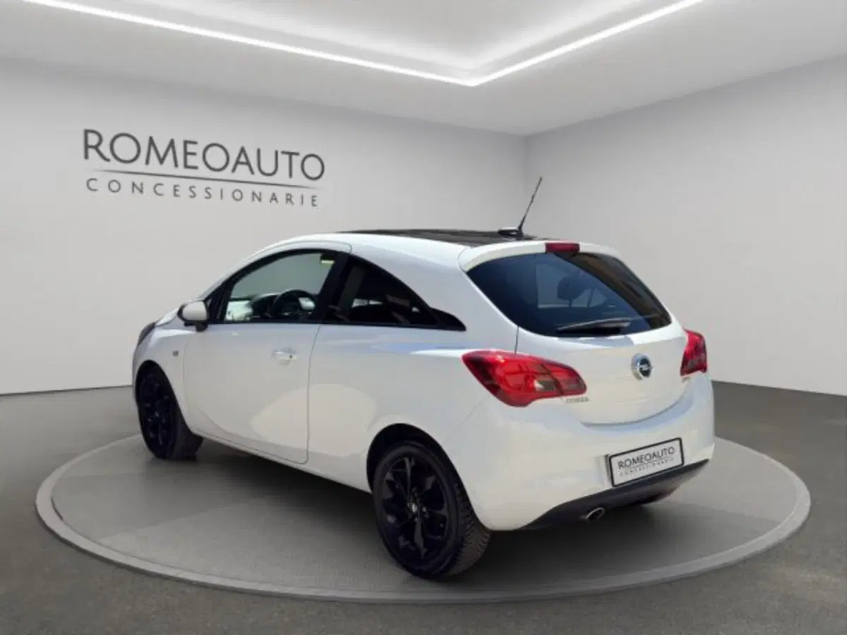 Opel Corsa usata a Perugia (4)