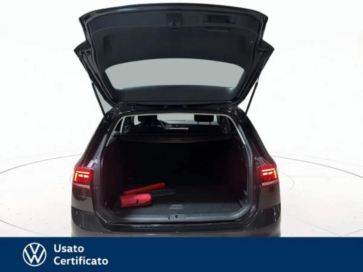 Volkswagen Passat Variant usata a Vicenza (17)