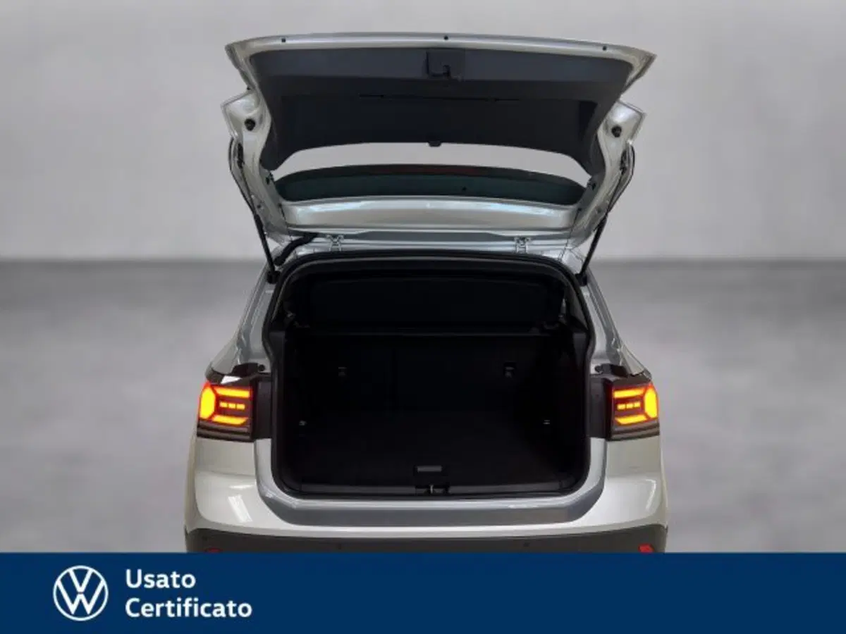 Volkswagen T-Cross usata a Vicenza (17)