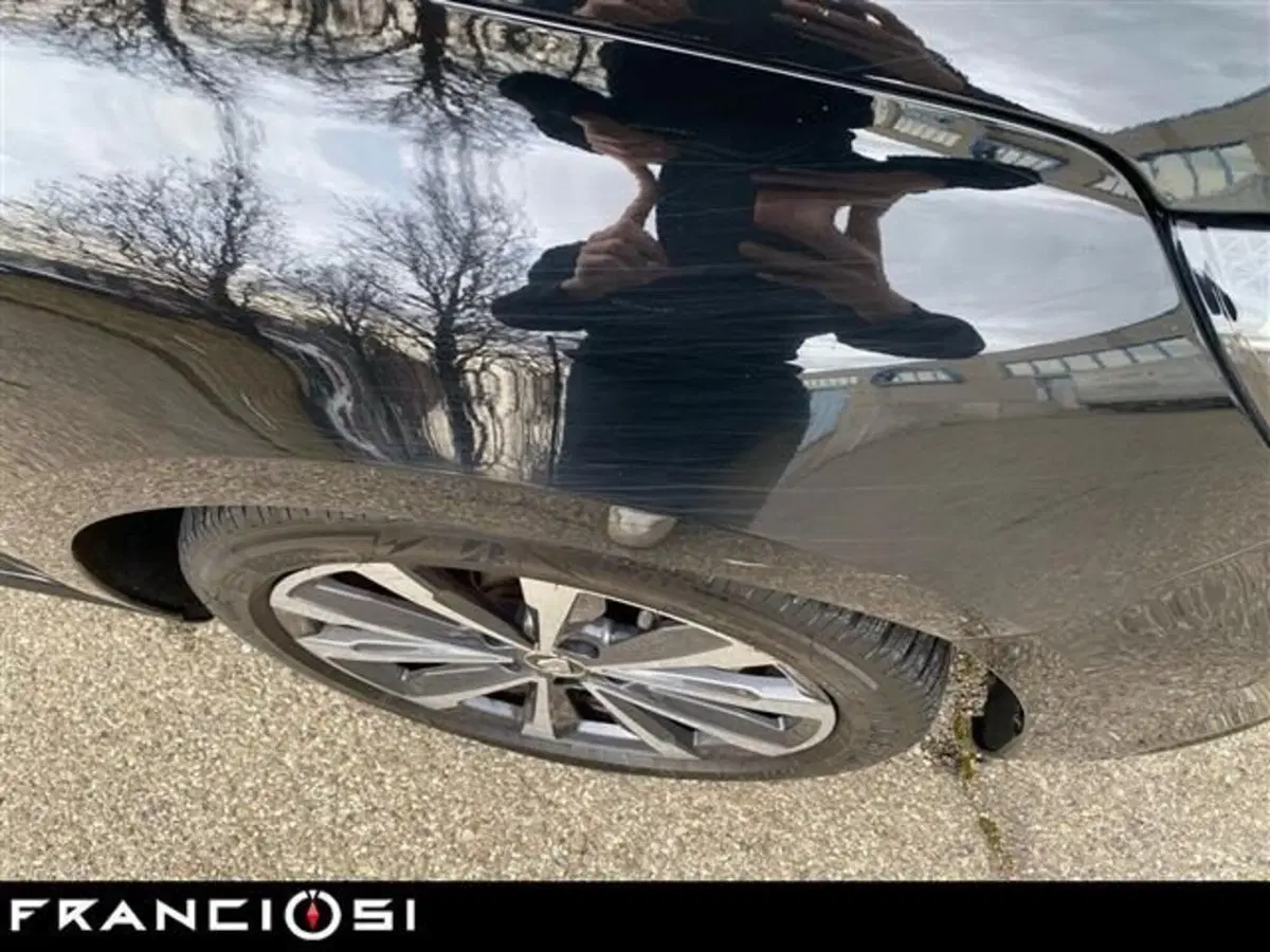 Renault Megane E-Tech Electric usata a Modena (15)