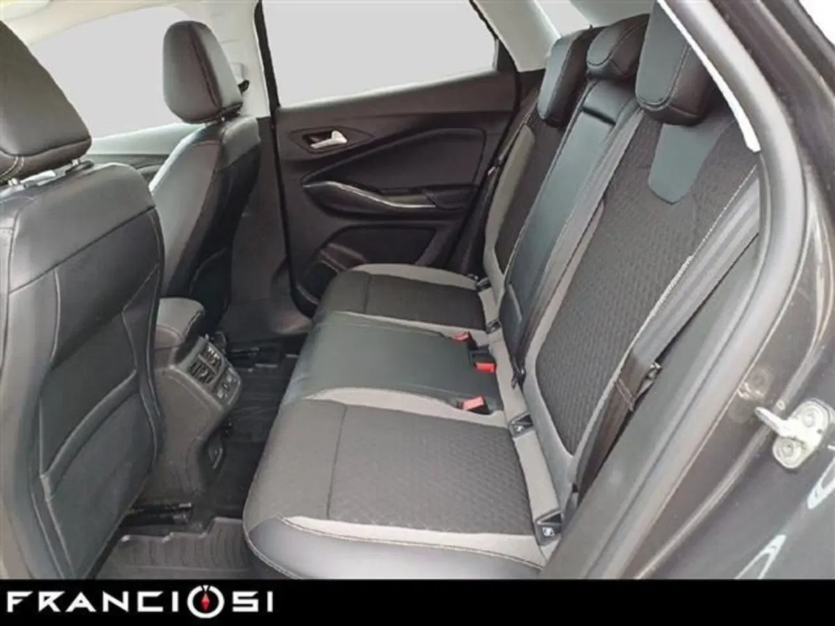 Opel Grandland X usata a Modena (11)