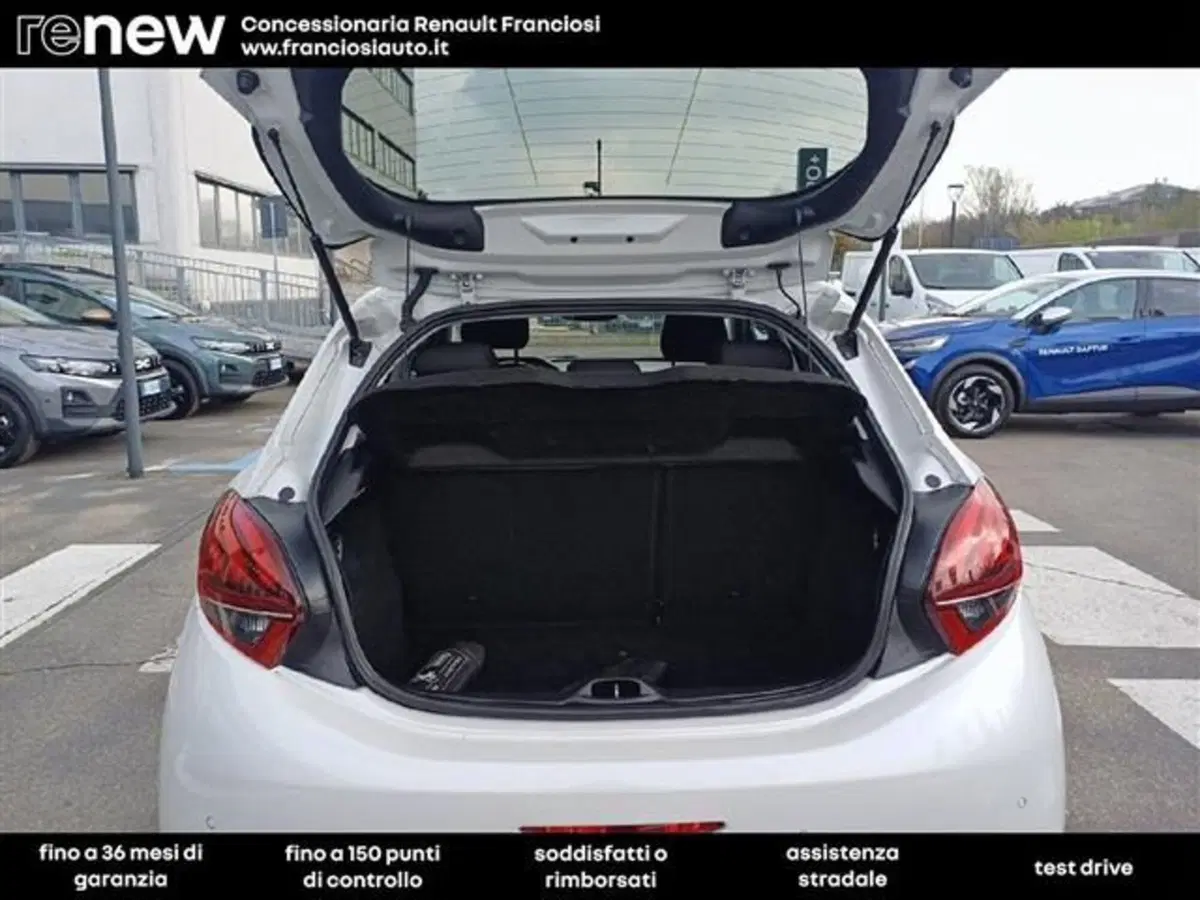 Peugeot 208 usata a Modena (12)