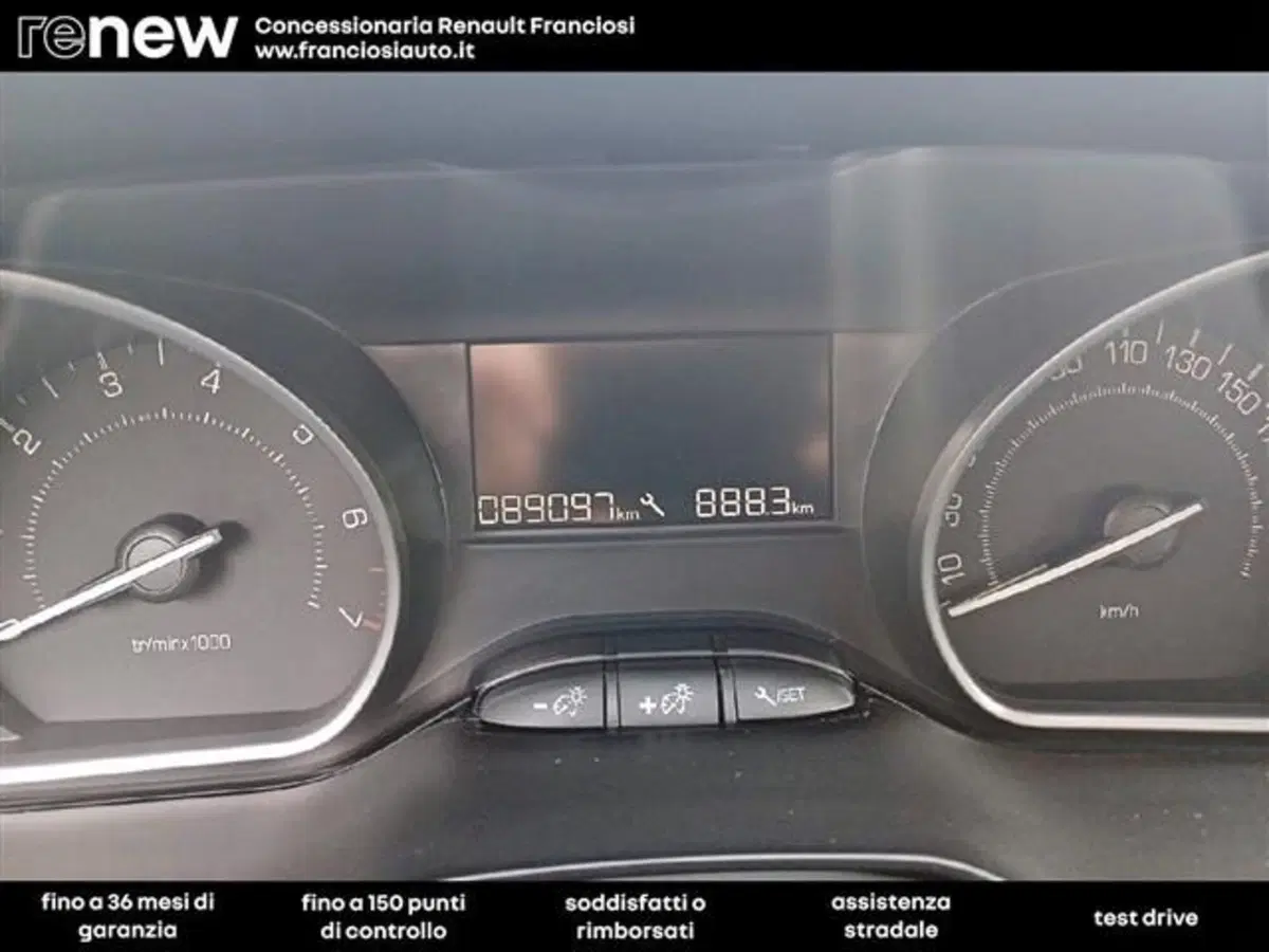 Peugeot 208 usata a Modena (7)