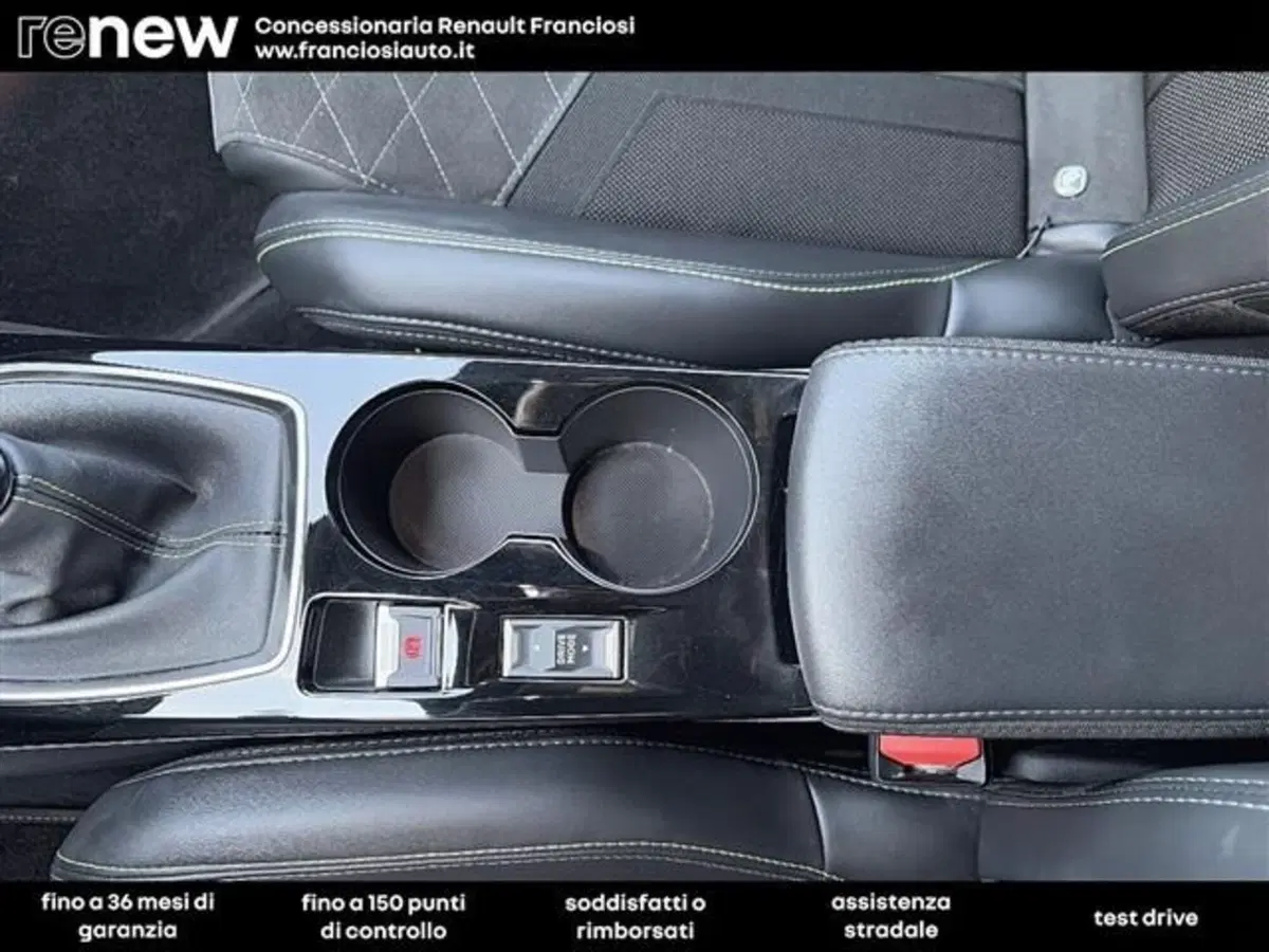 Peugeot 208 usata a Modena (11)