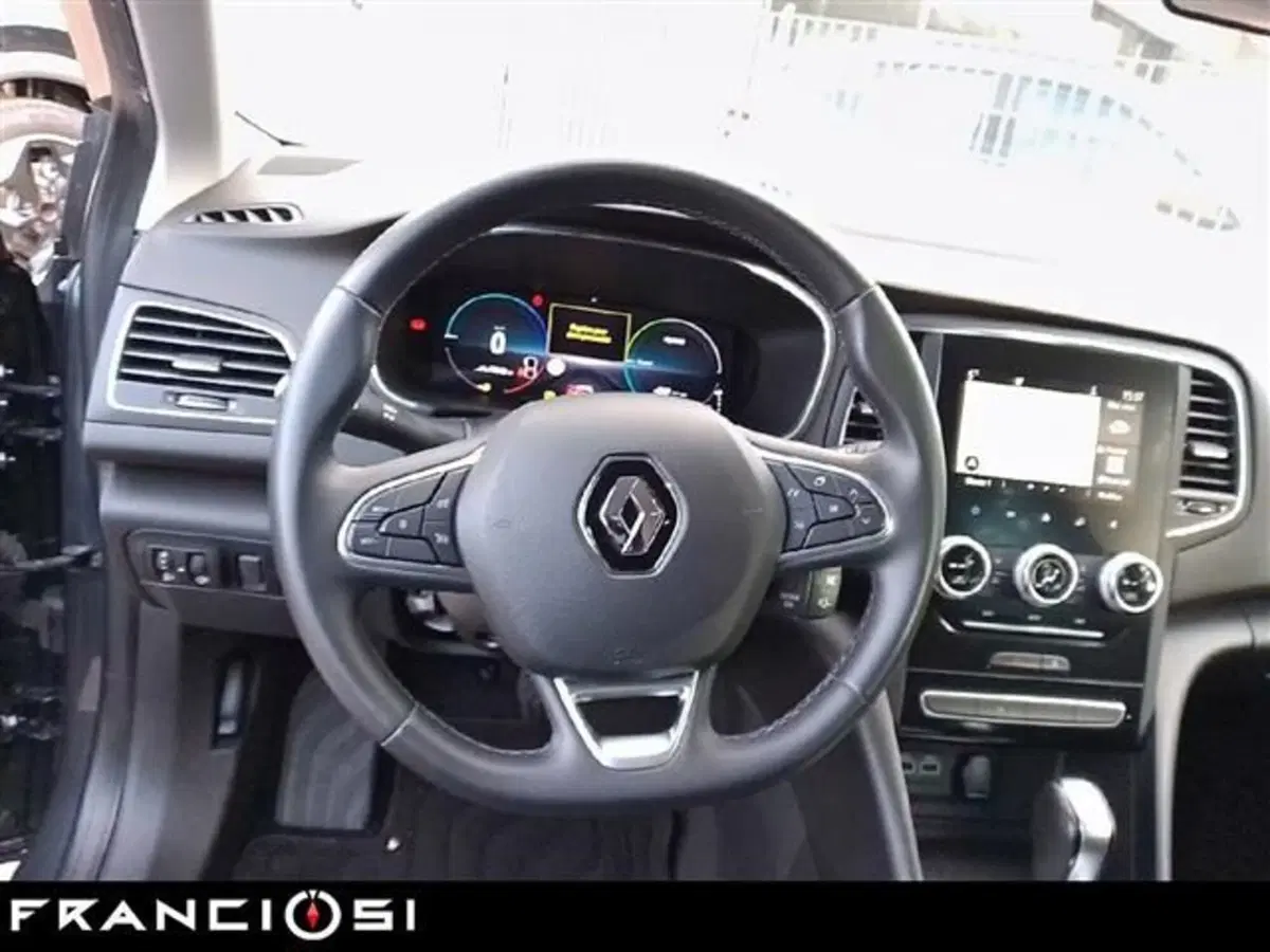 Renault Megane E-Tech Electric usata a Modena (8)