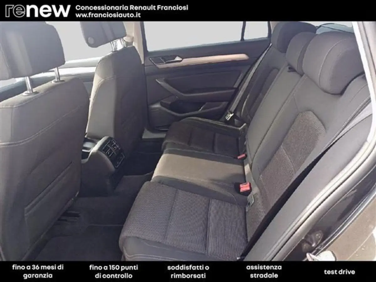Volkswagen Passat Variant usata a Modena (16)