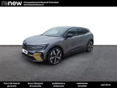 Renault Megane E-Tech Electric Iconic EV60 220cv AC22 del 2023 usata a Mirandola