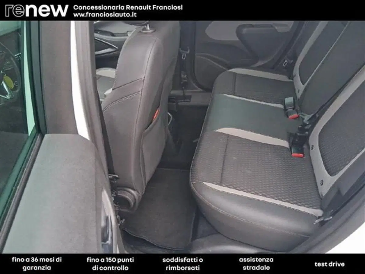 Opel Crossland X usata a Modena (10)