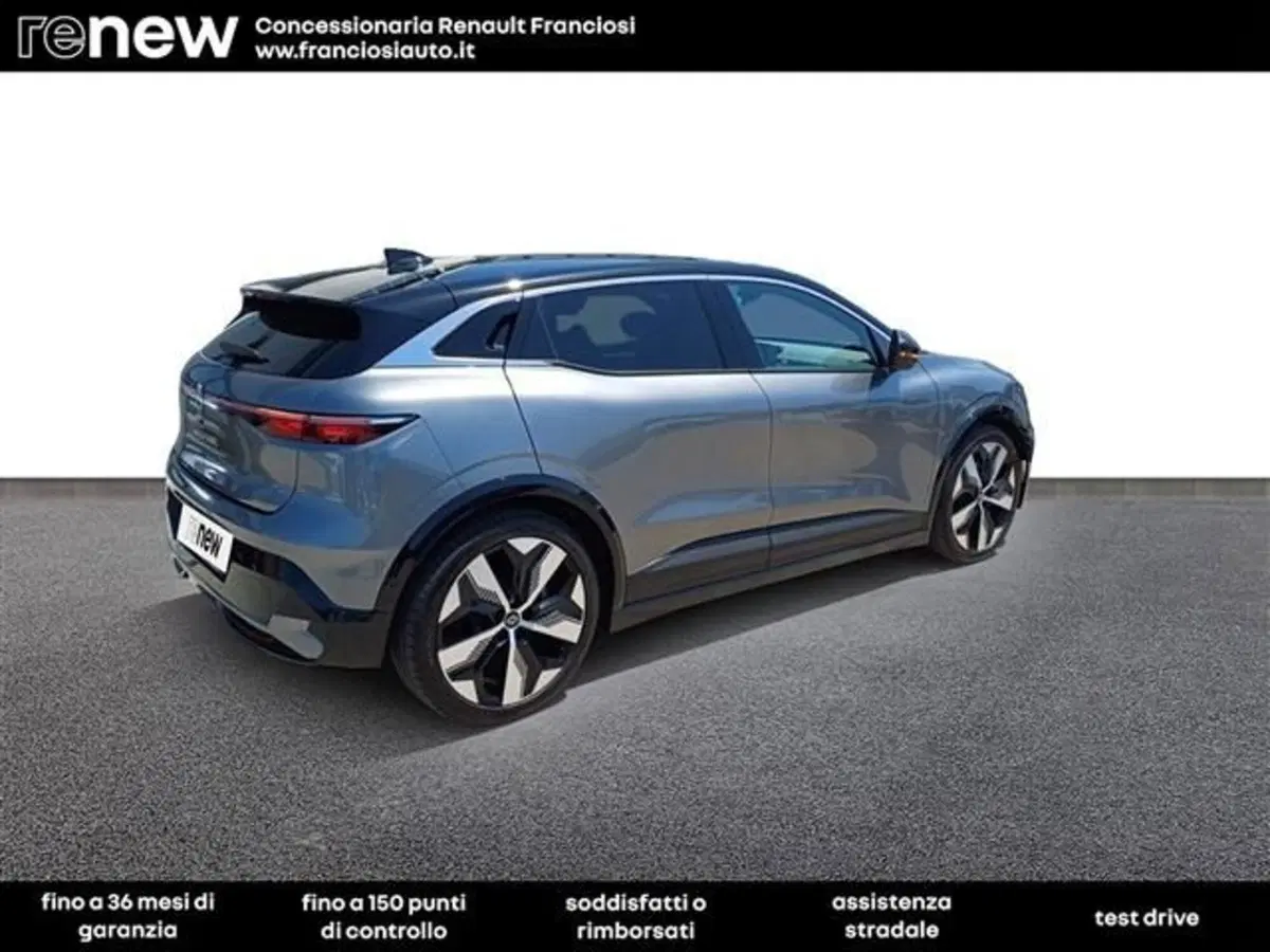 Renault Megane E-Tech Electric usata a Modena (3)