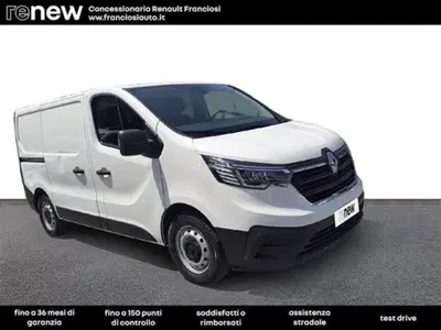 Renault Trafic Furgone van T27 2.0 blue dci 110cv L1H1 del 2022 usata a Mirandola