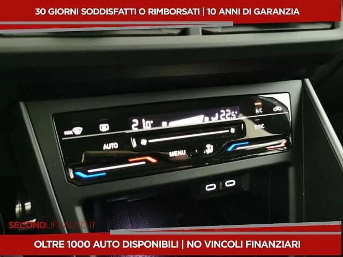 Volkswagen Taigo usata a Chieti (16)