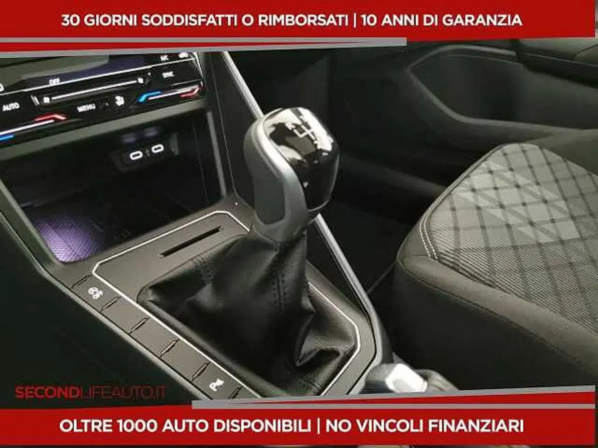 Volkswagen Taigo usata a Chieti (17)