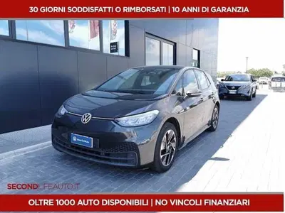Volkswagen ID.3 58 kWh Pro Performance del 2023 usata a San Giovanni Teatino