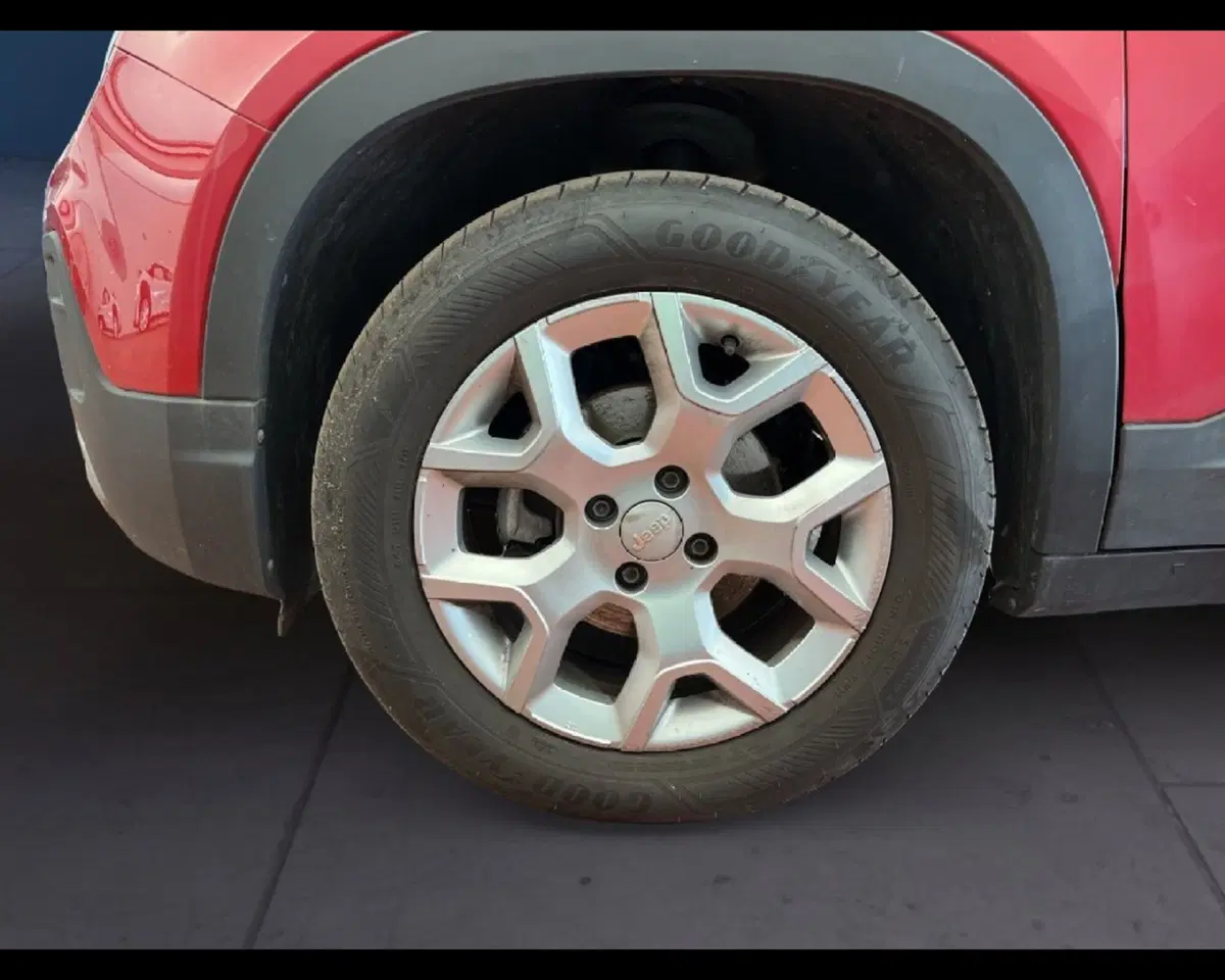 Jeep Avenger usata a Torino (13)