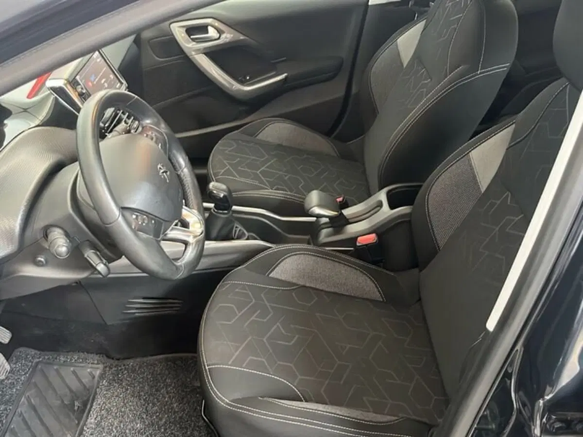 Peugeot 2008 usata a Vicenza (10)