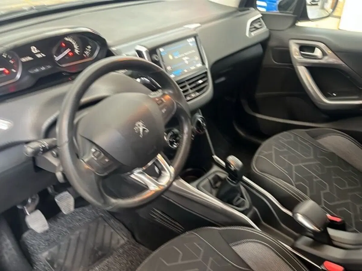 Peugeot 2008 usata a Vicenza (11)