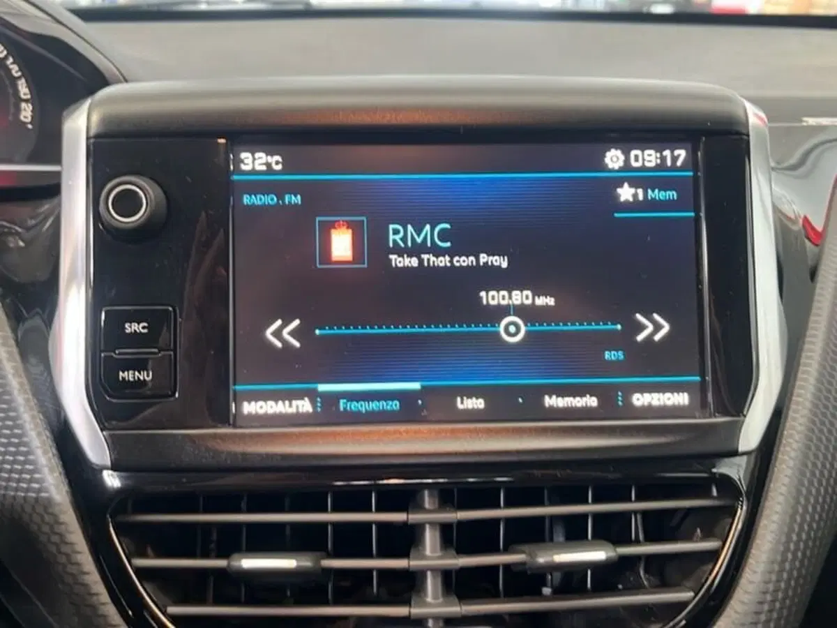 Peugeot 2008 usata a Vicenza (14)