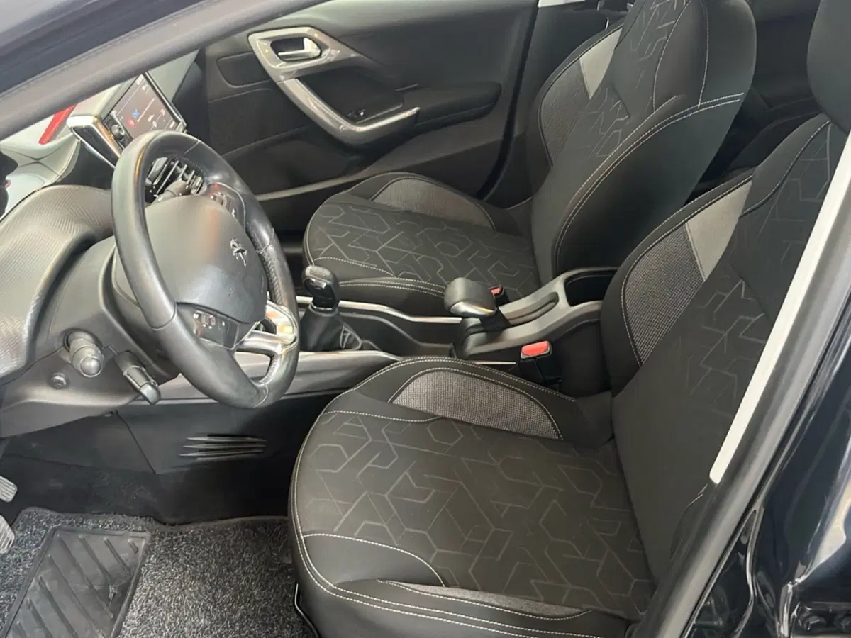 Peugeot 2008 usata a Vicenza (10)