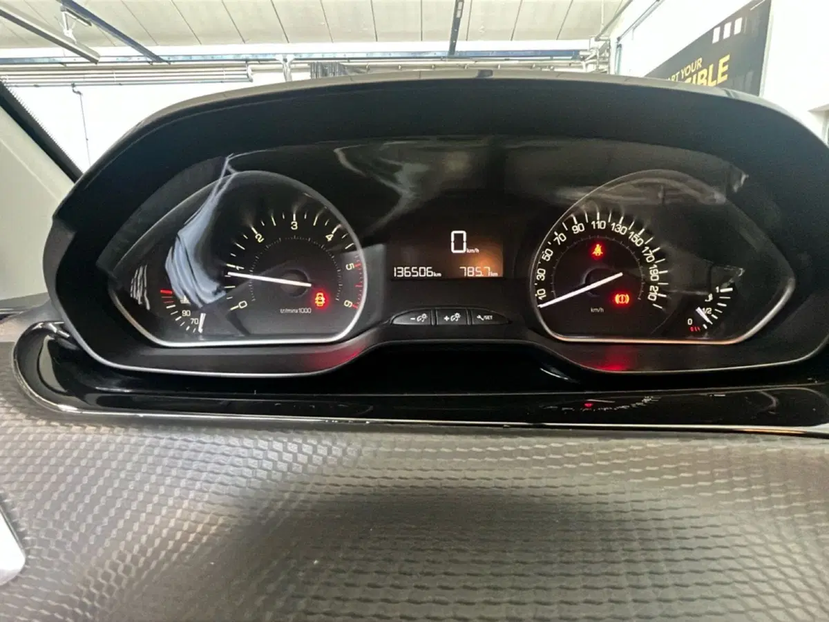 Peugeot 2008 usata a Vicenza (13)