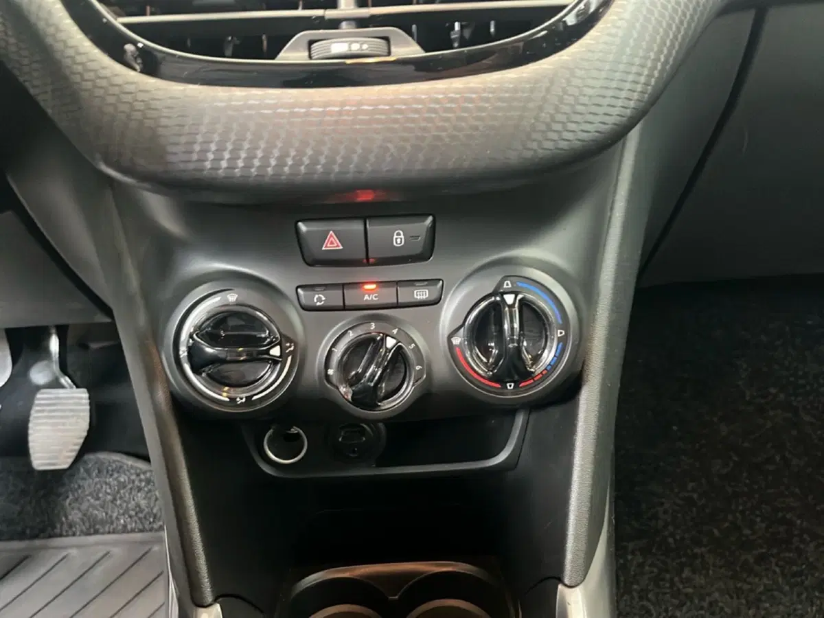 Peugeot 2008 usata a Vicenza (15)